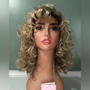 Paula Young wig- Nina- sandstorm rooted color  size A
